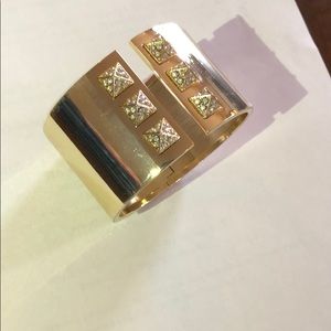 VS gold crystal studded pyramid cuff